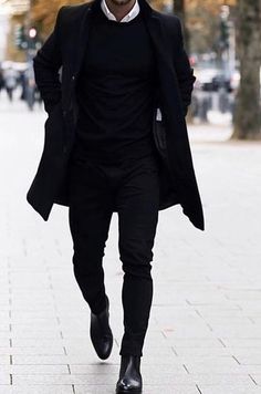 Black Outfits For Men, All Black Outfits, Gentleman Lifestyle, Bad Boy Style, Herren Style, All Black Fashion, Outfits For Men