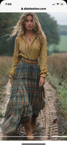 New Bohemian Style, Whimsical Outfits For Women, Beth Dutton Style Outfits, Farm Chic Outfit, Elegant Western Outfits, Free People Outfits Fall, Grandma Core Outfit, Modern Hippie Outfits, Country Wedding Guest Outfit