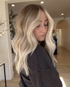 Long Blonde Hair With Balayage, Brown Hair And Blonde Balayage, Copenhagen Blonde Hair, Blonde Hair With A Root Tap, Partial Highlights With Root Smudge, Fall Blonde Hair Curtain Bangs, Low Lights With Money Piece Blonde Hair, Full Highlight Before And After, Rooty Blonde With Money Piece