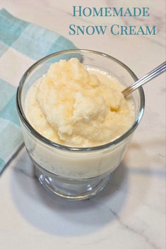 Homemade snow cream in a dessert glass. Snowcream Recipe, My Country Table, Homemade Snow, Snow Ice Cream, Snow Cream, Country Table, How To Make Snow, Easy Treats, Food Pin