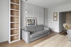 #interior #interiordesign #homeinterior #youth #apartment #apartmentdesign #youngperson #blackdetails #aesthetichs #bluedetails #blackandwhite Shelving Unit