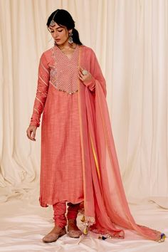 Buy Pink Chanderi Slub Lining Mulmul Cotton Phool Jaal Yoke Anarkali Set For Women by Leela By A Online at Aza Fashions. Raw Silk Anarkali Set With Straight Kurta And Dupatta, Straight Kurta Anarkali Set With Dupatta In Raw Silk, Raw Silk Anarkali Set With Dupatta, Anarkali Set With Dupatta In Raw Silk, Straight Kurta Churidar With Resham Embroidery In Slub Silk, Wedding Tussar Silk Churidar With Gota Work, Wedding Churidar With Gota Work In Tussar Silk, Designer Raw Silk Churidar In Straight Kurta Shape, Designer Raw Silk Churidar With Straight Kurta