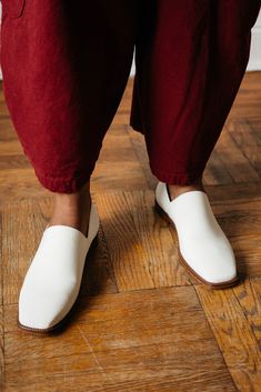 '90s inspired minimal elastic loafers with a slim, slightly square toe. Teetering on the edge of sporty, but nice enough to wear to the office or to dinner. These elevated glove like loafers complement everything. Made in a family owned factory in Spain. Colors And Emotions, 90s Inspired, On The Edge, The Edge, A Family, The Office, Leather Shoes, Shopping Outfit, Spain