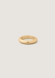 The Chunky Tube Ring is a modern Kinn classic. Both bold and subtle, it adds a touch of effortless elegance to any look. A true heirloom in the making, wear as a wedding band or as part of your everyday stack. 14k solid gold—always Average weight: 6.3g Width: 4mm Thickness: 2.74mm Non-hollow band Custom sizing is available. Custom sized pieces are final sale. This piece is made to order. Please allow at least 3-4 weeks for production during peak holiday season. Nameplate Bracelet, Alphabet Charms, Earring Bundle, Anniversary Jewelry, Tennis Necklace, Eternity Wedding Band, Vintage Pearls, Domed Ring, Pinky Ring