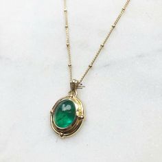 Luxury Turquoise Cabochon Necklace With Oval Pendant, Luxury Natural Stones Oval Pendant Necklaces, Real Emerald Necklace, Green Gem Necklace, Latest Ring Designs, Maximalist Jewelry, Gold Pendants For Men, Emerald Cabochon, Beautiful Pendant Necklace