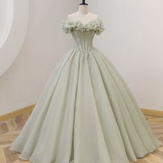 Long Ball Gown, Tulle Long Prom Dress, Birthday Fit, Ball Gown Dress, Green Tulle, Birthday Fits, A Line Evening Dress, Cute Prom Dresses, Dress A Line