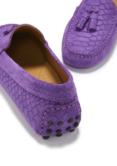 Hugs & Co. purple tasselled loafer driving shoes for women. Moccasin style driving loafers in luxurious purple suede upper embossed with a crocodile print pattern and lined with a soft leather for extra comfort. Made in Portugal 100% Suede Upper featuring a 100% Leather Lining Rubber studded sole Moccasins Style, Crocodile Print, Driving Loafers, Purple Suede, Tassel Loafers, Driving Shoes, Print Pattern, Shoes For Women, Moccasins