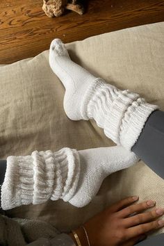 Slouch Socks, Skandinavian Fashion, White Socks, Winter Fits, Winter Aesthetic, Comfy Cozy, Cool Stuff, Cotton Socks, Gilmore Girls