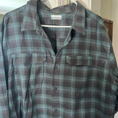 Great Shirt - Never Worn! Casual Blue Flannel Shirt For Outdoor, Blue Long Sleeve Shirt For Outdoor, Blue Outdoor Top With Button Closure, Outdoor Blue Top With Button Closure, Blue Tops With Button Closure For Outdoor, Black Check Shirt, Fishing Shorts, Columbia Shirt, Outdoor Shirt