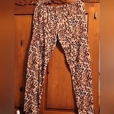 Bobby Brooks 2xl Soft Comfy Vibrant Luxurious,Animal Print Sleep Pants Nwot Stretch Leopard Print Bottoms For Loungewear, Stretch Leopard Print Pants For Loungewear, Stretch Leopard Print Loungewear Bottoms, Fuzzy Pajama Pants, Owl Pajamas, Lounge Wear Set, Fleece Pajama Pants, Bobbie Brooks, Lounge Pants Womens