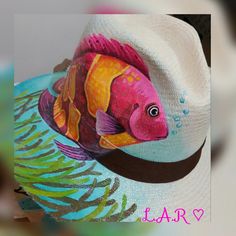 Hats Painting, Hat Decoration, Cap Decorations, Fancy Hats, Painted Denim, Fabric Accessories