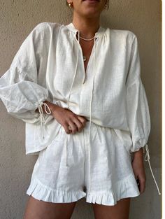 Hot Weather Outfits, Batik Clothing, Boutique Inspiration, Blouse Casual Fashion, Disco Outfit, Online Clothing Store, Casual Dinner Outfit, Linen Clothes, Summer Outfits Women