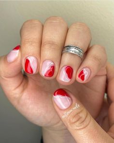 Trendy Nails Red Short, Pink And Red Gel Nails, Pink And Red Short Nails, Love Nails Valentine, Pink And Red Nail Art, How To Shape Nails, Beautiful Summer Nails, Summer Nails Coffin, Summer Nails 2023