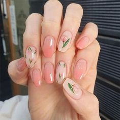 Green Pink Nail Art, Tulip Nails, Milky Nails, Colorful Nails, Pink Nail Art, Floral Nail Art, Spring Nail Art, Flower Nail Art