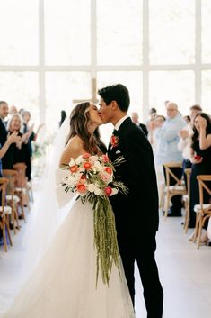 Spring Wedding at The Preserve Canyon Lake | Texas Wedding Venues | Texas Wedding Photography | This Texas wedding venue was perfect for this colorful spring wedding at The Preserve Canyon Lake. See more texas wedding venues, wedding, wedding dresses, wedding ideas, & wedding decor. Book Lauren for the best spring Texas wedding photography by heading to laurencrumplerphotography.com! The Preserve At Canyon Lake, Canyon Lake Texas, Colorful Spring Wedding, Texas Wedding Venues, Spring Texas, Heirloom Wedding, Canyon Lake