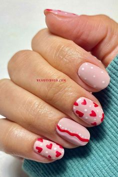 Rate This valentines nails ideas From ⭐1~10. SAVE & FOLLOW i will update everyweek. Nail Designs For Valentines Day, Heart Nail Designs, February Nails, Nail Designs Valentines, Valentine Nails, Heart Nail, Romantic Heart, S Nails, Cute Gel Nails