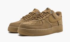 Supplied by a premier sneaker marketplace dealing with unworn, already sold out, in demand rarities.  Each product is rigorously inspected by experienced experts guaranteeing authenticity.  Nike brought back the Air Force 1 Low ‘Flax’ colourway as part of their highly anticipated Wheat Collection.  Like the previous iteration, the design is dressed in a Flax nubuck upper with tonal laces and branding atop a gum rubber outsole.  Released in 2017, the collection also includes versions of the Air M Nike Air Force 1 Mid, Air Force 1 Mid, Nike Air Force 1 07, Nike Air Force 1 Low, Custom Nikes, Air Huarache, Air Max 95, Air Force 1 Low, Air Max 1