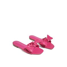 NEWBELLA is a large fashion and sports industry group. covering three major business areas of footwear. sports. and apparel. SPU:AL1425 Shoes Type: Slides Upper Material: PU Fashion Element: Shallow Outsole Material: Rubber Insole Material: PU Trendy Pink Flats For Summer, Pink Synthetic Flats For Spring, Spring Pink Flats, Pink Slip-on Flats For Summer, Pink Slip-on Flats With Removable Insole, Pink Synthetic Slip-on Flats, Casual Pink Flats With Branded Insole, Pink Slip-on Flat Sandals, Pink Cushioned Slip-on Heels