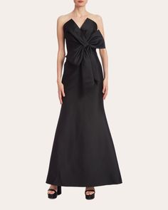 Elegant Strapless Evening Dress With Bow, Elegant Strapless Gown With Bow, Strapless Dress With Bow For Black-tie Events, Evening Strapless Bow Strap Sleeveless Dress, Luxury Strapless Dress With Satin Bow, Jacquard Skirt, Crepe Skirts, Empire Waistline, Trumpet Gown