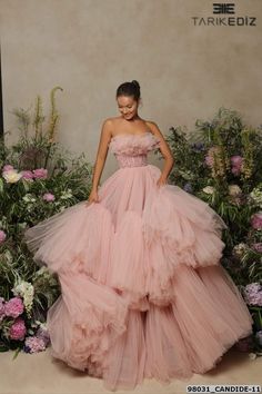 Tarik Ediz Evening Dress Tarik Ediz: 98031- Candide Ruffled Tulle Dress, Ruffled Formal Dress, Tool Dress Tulle, Flower Ruffle Dress, Big Tulle Dress, Big Dress Poses, Pink Big Dress, Puffy Dress Photoshoot, Big Dress Photoshoot