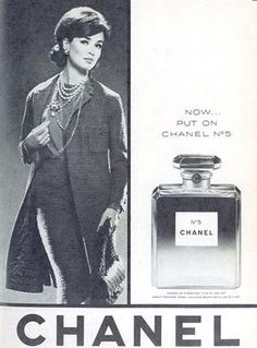 Chanel Advertising, Advertisement Inspiration, Chanel Perfumes, Perfume Advertising, Chanel No 5 Perfume, Chanel Clothes, Perfume Adverts, Perfume Ads