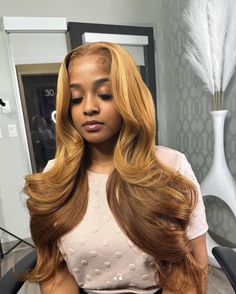 Highlight Color, Frontal Wig Hairstyles, Lace Fronts, Pretty Hair Color, Ombre Wigs, Celebrity Hair Stylist, Human Virgin Hair, Hair Laid, Front Lace Wigs Human Hair