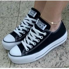 Sepatu Platform, Converse Shoes Womens, Trendy Shoes Sneakers, Nike Tennis, Fresh Shoes, Cute Sneakers, Hype Shoes, Girly Shoes