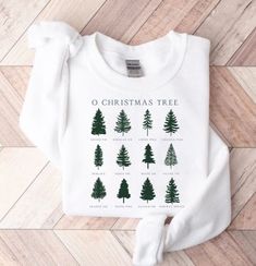 Add a personal touch to your holiday wardrobe with our DIY Christmas sweatshirt ideas. #DIYChristmas #HolidayDIY #ChristmasSweatshirt #FashionIdeas #HolidayCrafts Sweaters For Women Winter, Crewneck Aesthetic, Sweatshirt Ideas, Christmas Tree Sweater, Holiday Sweaters, Christmas Pullover, Tree Sweater, Merry Bright Christmas