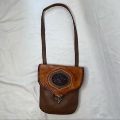 Saddlebag Brown Leather Purse Horse Western Cowboy Satchel Rockabilly Stallion Vintage Satchel Shoulder Bag With Cell Phone Pocket, Vintage Rectangular Satchel With Cell Phone Pocket, Vintage Brown Bag With Cell Phone Pocket, Vintage Brown Shoulder Bag With Cell Phone Pocket, Vintage Leather Saddle Bag With Mobile Phone Pocket, Retro Hand-tooled Bag For Everyday Use, Retro Hand Tooled Bag For Everyday Use, Western Brown Satchel Shoulder Bag, Handmade Leather Pouch Saddle Bag