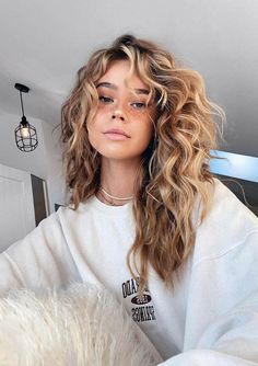 Dark Ombre, Highlights Ombre, Summer Balayage, Highlights Hair, Caramel Highlights, Natural Wavy Hair, Hair Inspiration Color