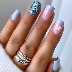 Ballet Nails, January Nails, Christmas Gel Nails, Nails For Women, Blue Nail, Xmas Nails, Stick On Nails, Nails Short, Manicure E Pedicure