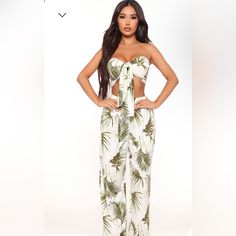 Size: Small Never Worn Colors: Green And White White Wide Leg Jumpsuits And Rompers For Beach, White Floral Print Summer Pants, White Floral Print Pants For Summer, White Floral Print Jumpsuits And Rompers For Beach Season, White Floral Print Jumpsuits For Beach Season, White Wide-leg Jumpsuits For Day Out, White High-waist Jumpsuits And Rompers For Spring, White High-waist Jumpsuits And Rompers For Summer, White Floral Print Jumpsuits And Rompers For Vacation