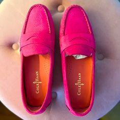 Nwt Cole Haan Fucsia Pink Suede Penny Loafer Featuring Rubber Driving Heel And Moccasin Toe. Concealed Nike Air Technology For Comfort. Rubber Sole. Slip On. No Box. Size 81/2. Penny Loafers Cole Haan, Lime Green Shorts, Patent Leather Ballet Flats, Uniqlo Bags, Seersucker Pants, Nike Tennis Dress, Cole Haan Zerogrand, Wingtip Oxford, Swim Shoes