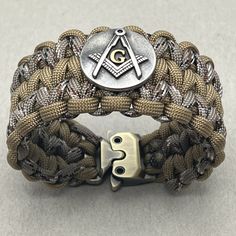 Freemason Square and Compass paracord bracelet, fraternal gifts, Masonic concho, mens bracelets, Mason fraternal jewelry gift by SoulFocusParacord on Etsy Adjustable Silver Paracord Bracelets, Journey Core, Paracord Armband, Masonic Freemason, Mens Bracelets, Paracord Bracelet, Back Road, Paracord Bracelets, Custom Bracelets