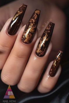 Beautiful Brown Acrylic Nails to Elevate Your Style 23 Brown Acrylic Nails Almond Shape, White And Brown Fall Nails, Nails Acrylic For Brown Skin, Brown November Nails, Fall Nails With Foil Flakes, Fall Simple Nail Designs, Bold Fall Nails, Black Brown Nails, Goth Fall Nails