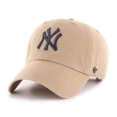 New York Yankees '47 CLEAN UP | ‘47 – Sports lifestyle brand | Licensed NFL, MLB, NBA, NHL, MLS, USSF & over 900 colleges. Hats and apparel. Yankee Hat, New York Yankee Hat, Yankees Hat, Simple Tshirt, Dad Caps, 47 Brand, Fitted Caps, Faux Leather Leggings, Dad Hat