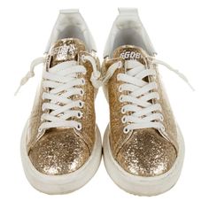 Gold Tone Glitter And Pvc Golden Goose Starter Low-Top Sneakers With Leather Trim At Counters , Rubber Soles And Lace-Up Closures At Uppers. Goose Shoes, Golden Goose Shoes, Golden Goose, Leather Trim, Womens Shoes Sneakers, Leather Trims, Low Top, Top Sneakers, Gold Tones