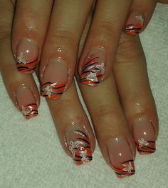 Black And Orange Nail Designs, Orange Black Nails, Orange And Black Nail Designs, Light Orange Nails, Black And Orange Nails, Orange And Black Nails, Nail Designs Orange, Orange Nails Acrylic, Basketball Nails