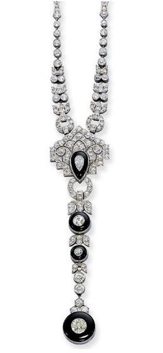 Art Deco Diamond & Onyx Necklace Jewellery Expensive, Art Deco Jewellery Design, Diamond Necklace Jewelry, Platinum Necklace, Onyx Jewelry, Jewelry Auction