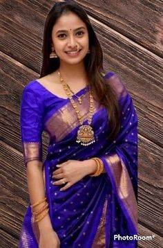 Women Saree, Silk Saree Blouse Designs, Half Saree Designs, Trendy Blouse, Banarasi Silk Saree, Saree Blouse Designs Latest, Silk Saree Blouse