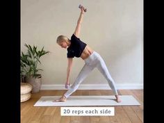 a woman is doing yoga on a mat with the words 20 reps each side