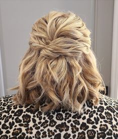 Medium Half-Up Hairstyle for Mother of the Groom Hairstyle For Mother, Groom Hair Styles, Curly Bridal Hair, Side Updo, Up Hairdos, Bride Updo, Hair Adviser