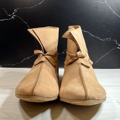 New Without Box Bin 65 Ankle-high Booties With Leather Sole, Ankle-high Boots With Rubber Sole, Casual Closed Toe Booties With Leather Sole, Platform Chelsea Boots, Wrap Boots, Chelsea Boots Women, Brown Booties, Suede Block Heels, Slip On Boots