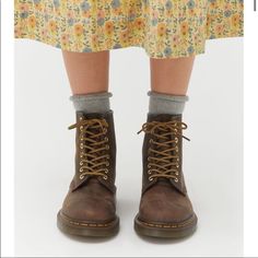 My Favorites For Everyday - Light Weight Distressed Brown True To Size C02022343c8 Line Through Name To Prevent Store Returns. 1460 Crazy Horse, Dr Martens Outfit, Tokyo Street Fashion, Leather Lace Up Boots, Crazy Horse, Soft Grunge, Grunge Style, Vans Authentic, Doc Martens