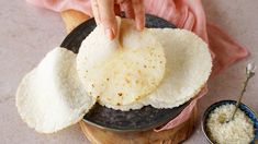 How to make rice tortillas with cooked rice OR rice flour. These simple, 2-ingredient gluten-free wraps are soft, pliable, and versatile (roti, tacos...) + wheat-free, yeast-free, dairy-free, and vegan! #ricetortillas #noflourtortillas #glutenfreetortillas #wheatfreetortillas #elasrecipes | elavegan.com Gluten Free Wraps Recipe, Rice Tortillas, Tea Scones Recipe, Gluten Free Fast Food, Gluten Free Wraps, Gluten Free Tortillas, Healing Recipes, Cooked Rice, Gluten Free Recipes For Dinner