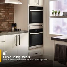 two ovens side by side in a kitchen with the words serve up big meals even in small spaces with 5 o'clock capacity