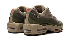 Air Max 95 SE DQ8570 200 Dream Shoe, Streetwear Shoes, Stadium Goods, Nike Air Max 95, Shoe Carnival, Air Max 95, Men Fashion Casual Outfits, Green Shoes, Boots And Sneakers