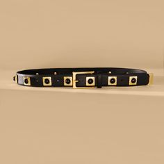 Handcrafted in Italy⁣Genuine full-grained Italian leather⁣Custom molded 24k gold tone & black onyx studsAdjustment: 5 holes⁣Strap Width: 1" (3 cm) ⁣⁣Sizing: Measurement is taken from the buckle point to the center hole⁣XS/S: 30” (jean size 26-30)M/L: 33.5”⁣ (jean size 31-34) Fall Vintage, Body Chains, Mini Accessories, Dress Winter, Studded Belt, Belly Chain, Winter Dress, Belt Black, Accessories Jewelry Earrings