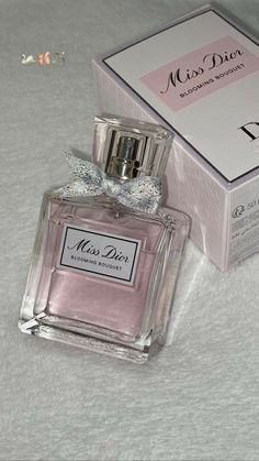 Miss Dior Perfume, Perfume Dior, Koleksi Parfum, Dior Miss Dior, Blooming Bouquet, Miss Dior Blooming Bouquet, Dior Girl, Feminine Energy Aesthetic, Fragrances Perfume Woman