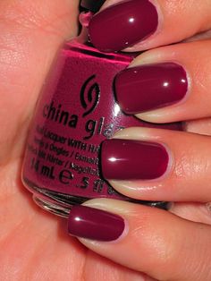 China Glaze-Purr-fect Plum Fingernail Ideas, Pretty Fingers, Nail Glam, Beautiful Nail Polish, November Nails, Short Nail, Nail Files, Short Nail Designs